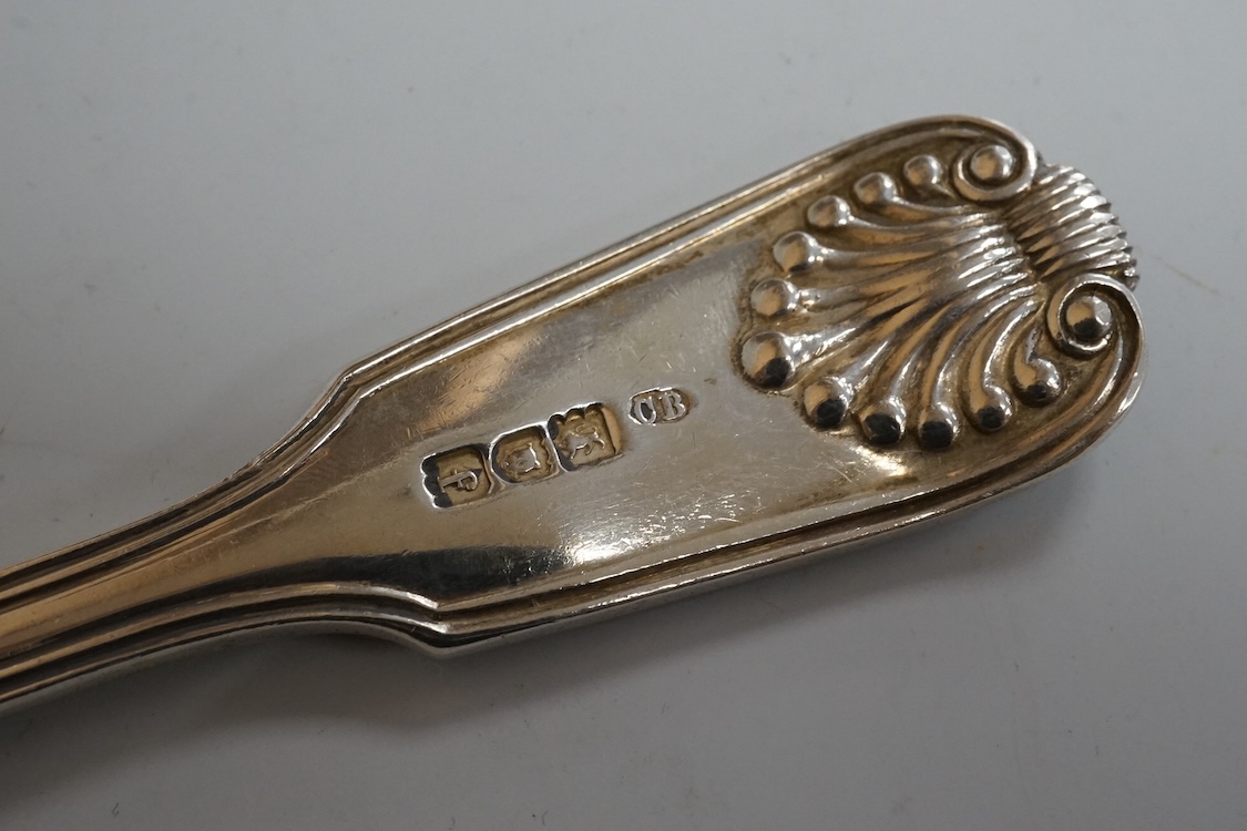 An Edwardian silver fiddle, thread and shell pattern fish slice, Charles Boyton III, London 1901, 29.3cm.